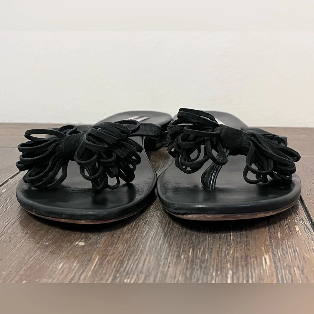 Manolo Blahnik Black Leather Bow Accents Sandals size 37 Women’s US size 7 - Picture 7 of 12